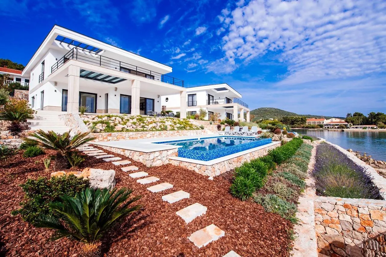 Villas Anita Veli Iž 0*,