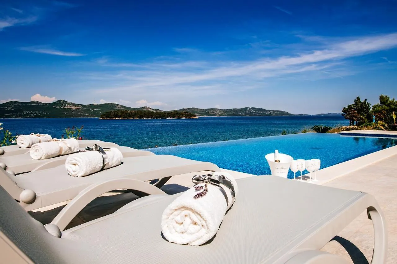 Villas Anita Veli Iž