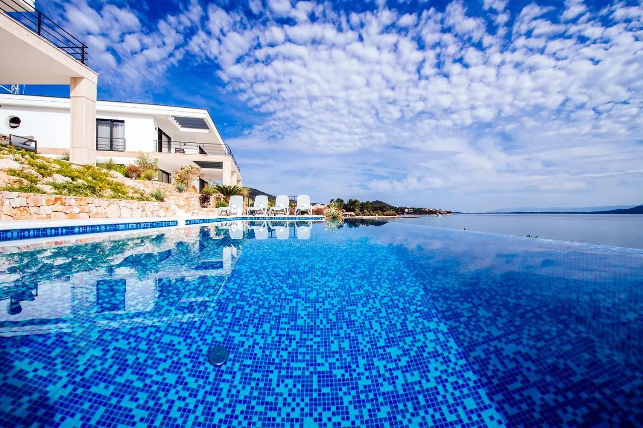 Villas Anita Veli Iž
